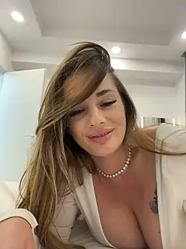 Webcam en directo de la tetona IsabellaEtthan