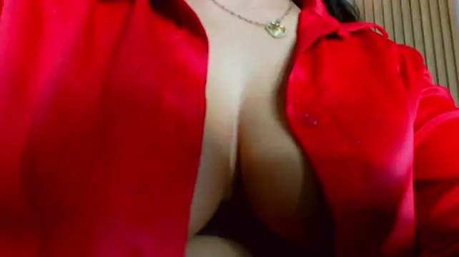 NICOL-JARAMILLO live cam preview