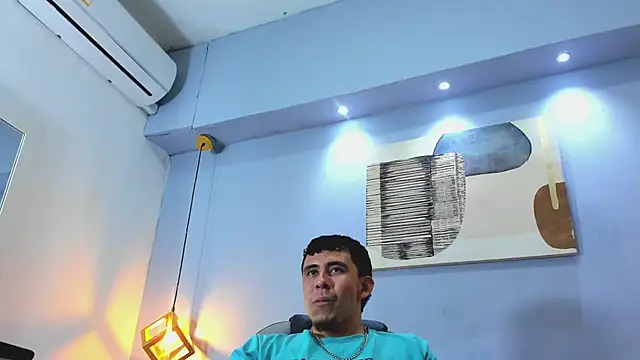 eross_santy (M twink) - Muestre ese chimbo - show cock 10 min