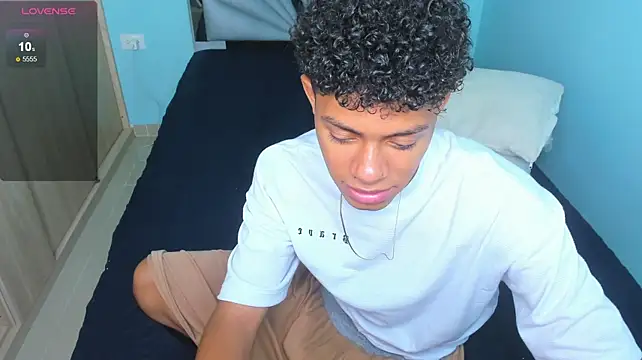 taley_carter (M twink) - get naked right now