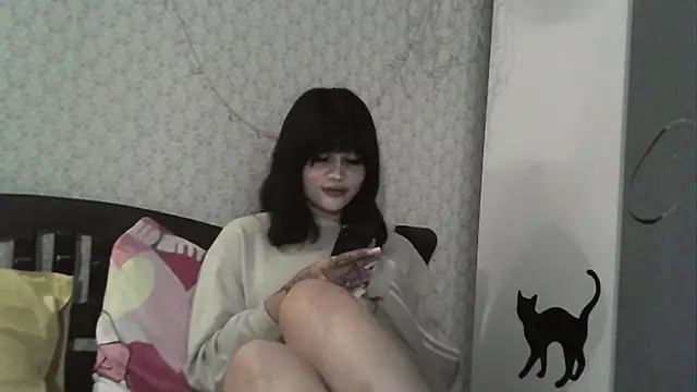 cherrybb_meow (F teen) - slap boobs