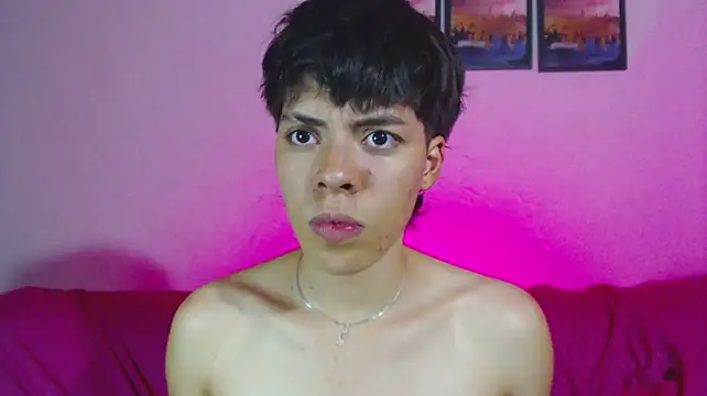 Modella: Saela__rossae