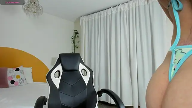 _Emmaa_Queen_