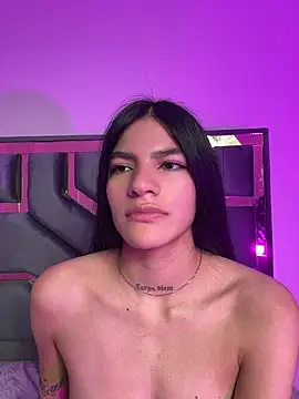 Taylor_Ec live cam on StripChat