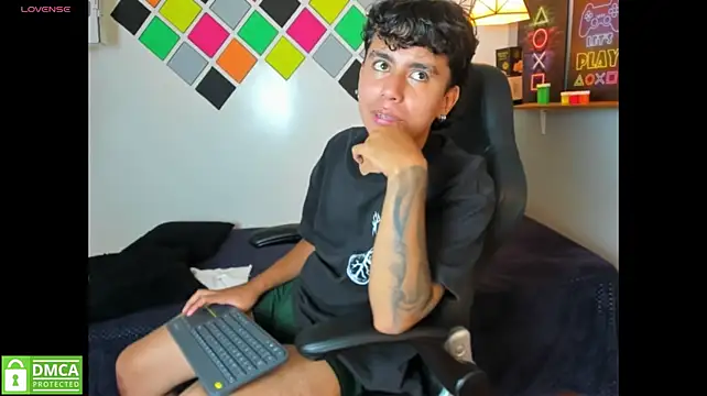 Jonnie-rodriguez live cam preview