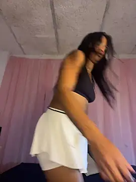 FlorSalvaje_ live cam on StripChat