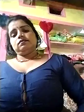 Ravina_saxy webcam