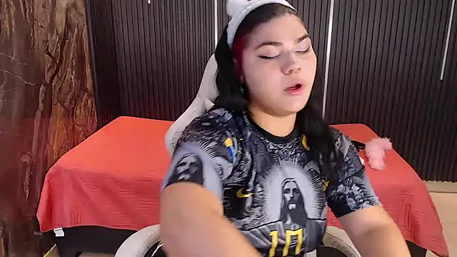 melany_rouse18 live cam on StripChat