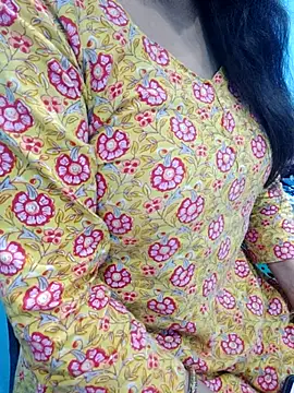 Your_Ladoo live cam on StripChat