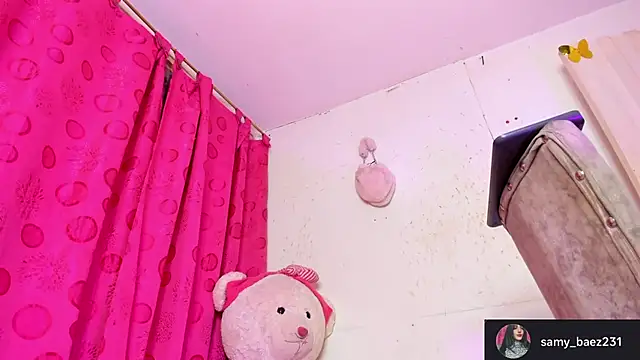 samy_foox live cam on StripChat