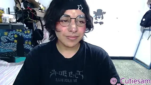 Cutie_Sam webcam
