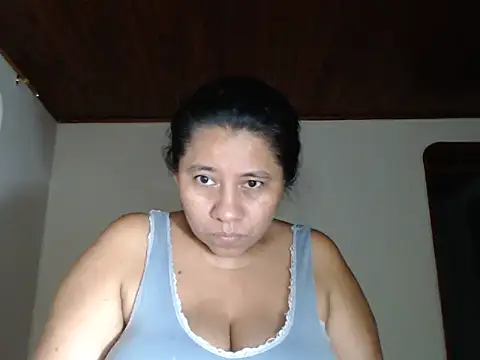 adrixxx38 live cam on StripChat