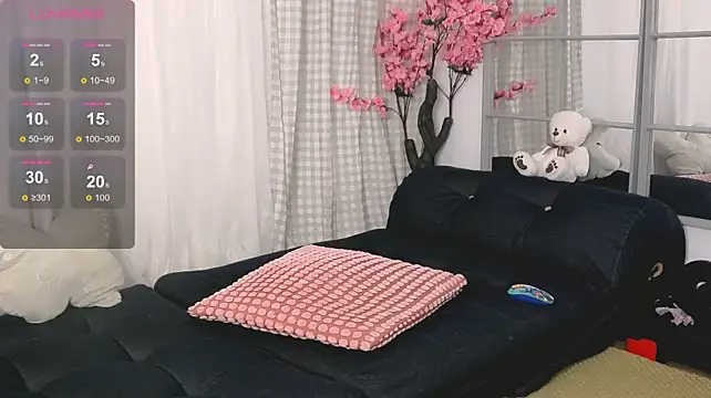 SarahRaynex live cam preview