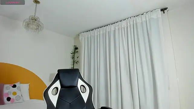 _Emmaa_Queen_