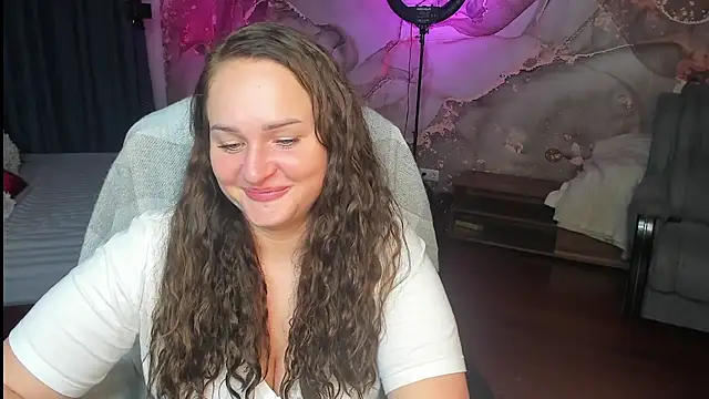 Chorna_Rouse live cam preview