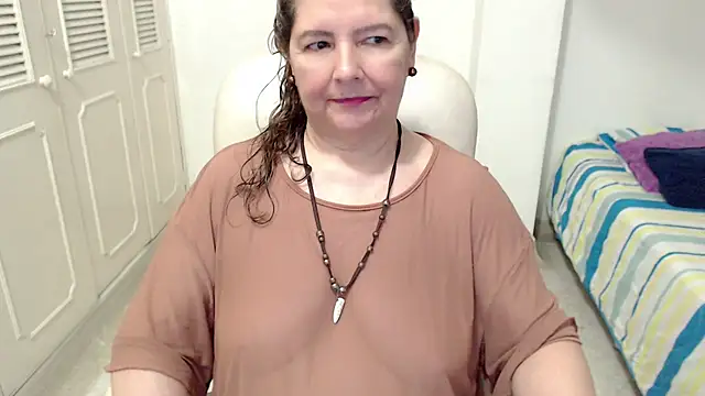 leonela_69