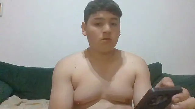 Myboy0020 on Stripchat