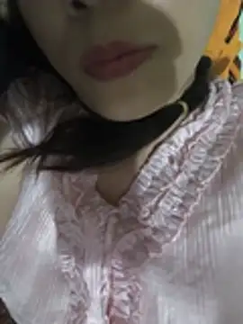 -Hera_ live cam preview