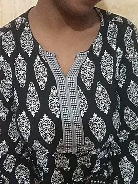 Your_Alinaa