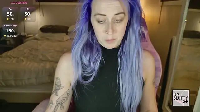 ursluttygf live cam preview
