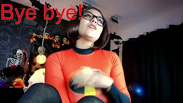 Alex（AlexHoe_）