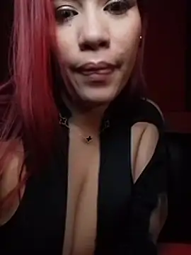 KaseyRosse live cam on StripChat