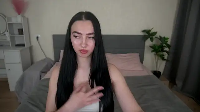 WildKittenX_ live cam preview