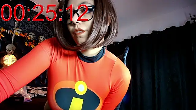 Alex（AlexHoe_）