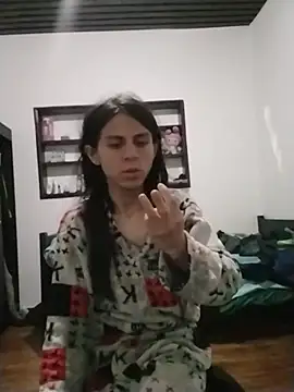 SophieMayne live cam preview