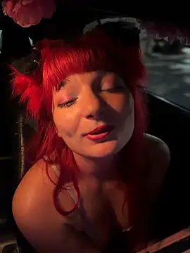 princessmoon129 webcam