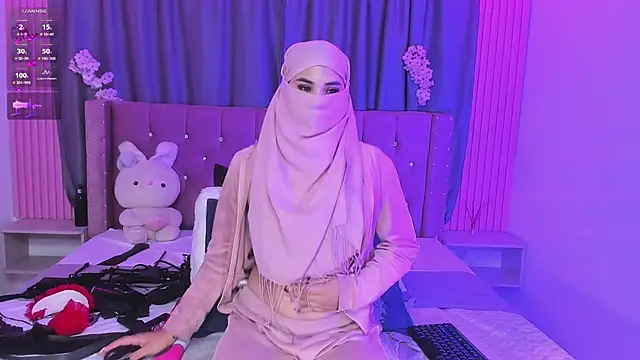 Nayla-Mouna