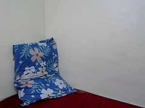 juicyAss_el live cam on StripChat