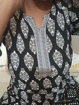 Your_Alinaa