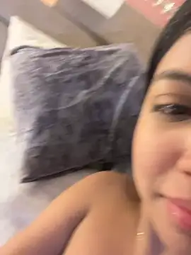 nicole_fisherr live cam on StripChat