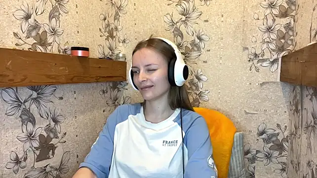 EmyMiu webcam