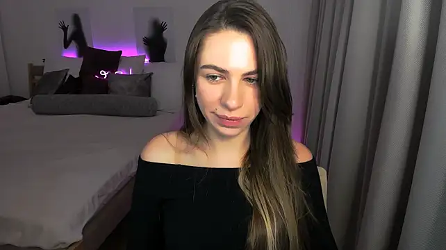 Charmingmissmelissa live cam preview
