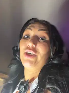 LittleMissEeve live cam preview