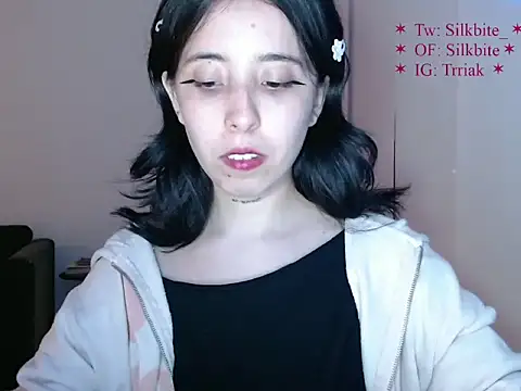 babyluna_8_8 live cam on StripChat