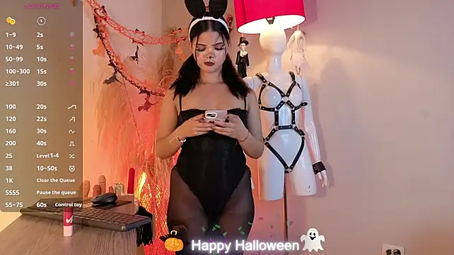 conniecuteE