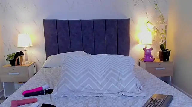Emilly_Beaumont