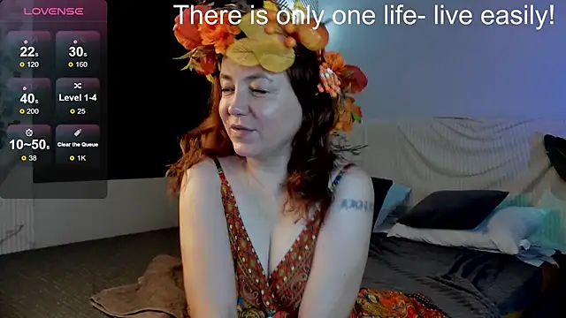 Kira_Adler live cam preview