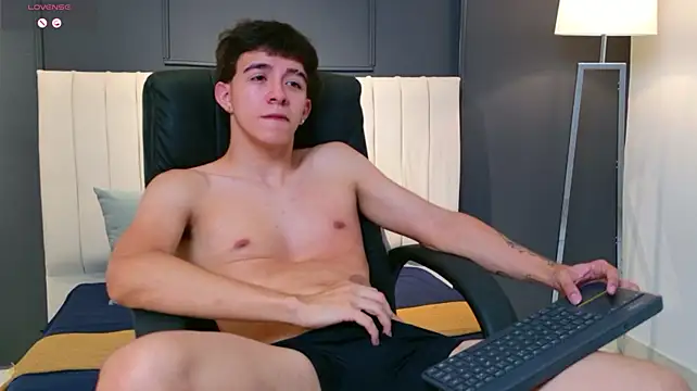 Austinbolt live cam preview