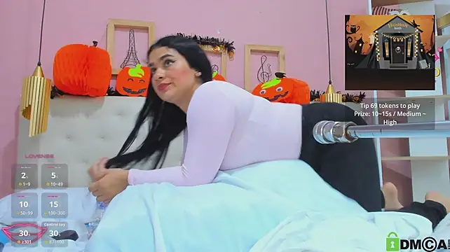 leylla_