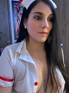 miaswwe (F milf) - Naked x 8 min + lush 5 min