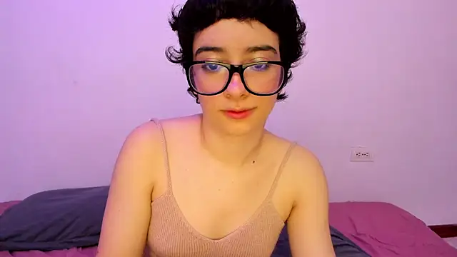 Diotima_ live cam preview