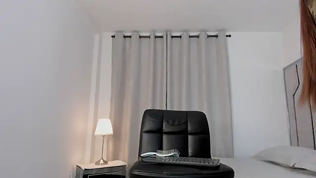 _Saraah live sex cam