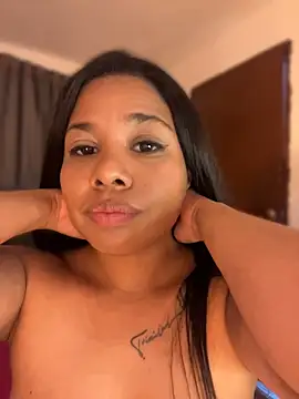 Rashell1_Queen