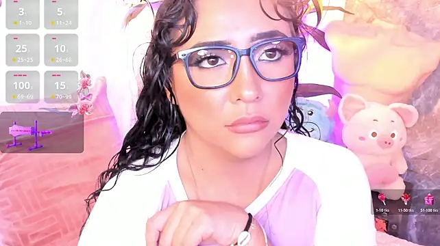 Meg_Stein live cam on StripChat