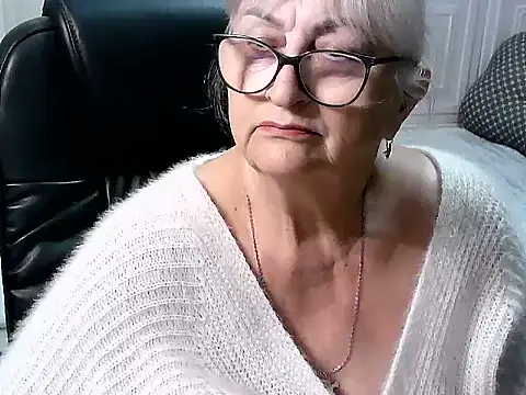 LolkaAlyss live cam preview