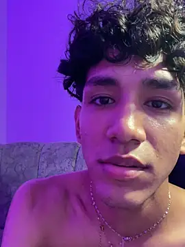 Limitless_boy webcam